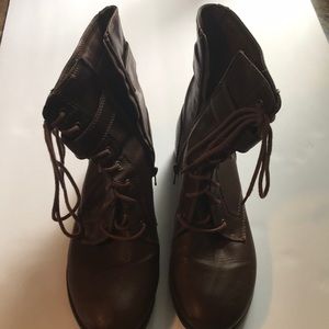 Brown Style & Co boots